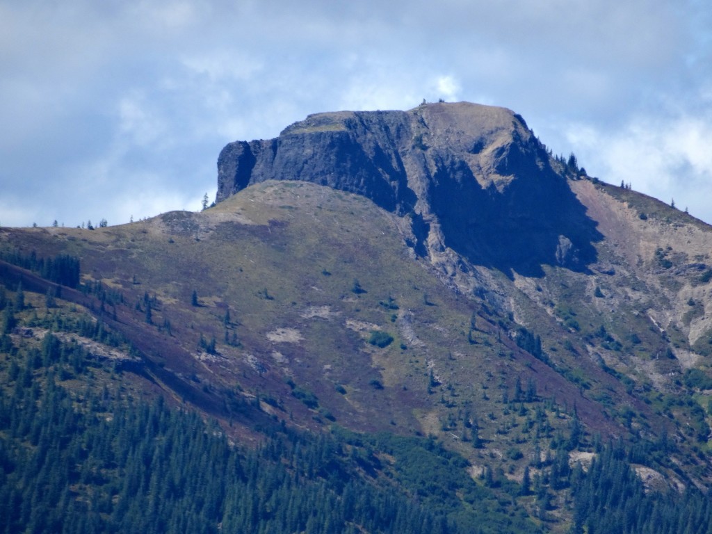 Jumbo Peak from Quartz Creek Ridge on a smokey Saturday